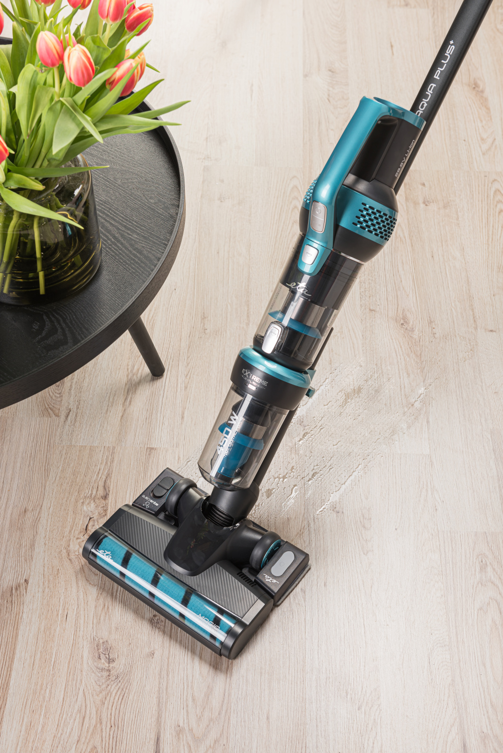 Акумуляторний пилосос ETA Magic Aqua Plus 7236 90000