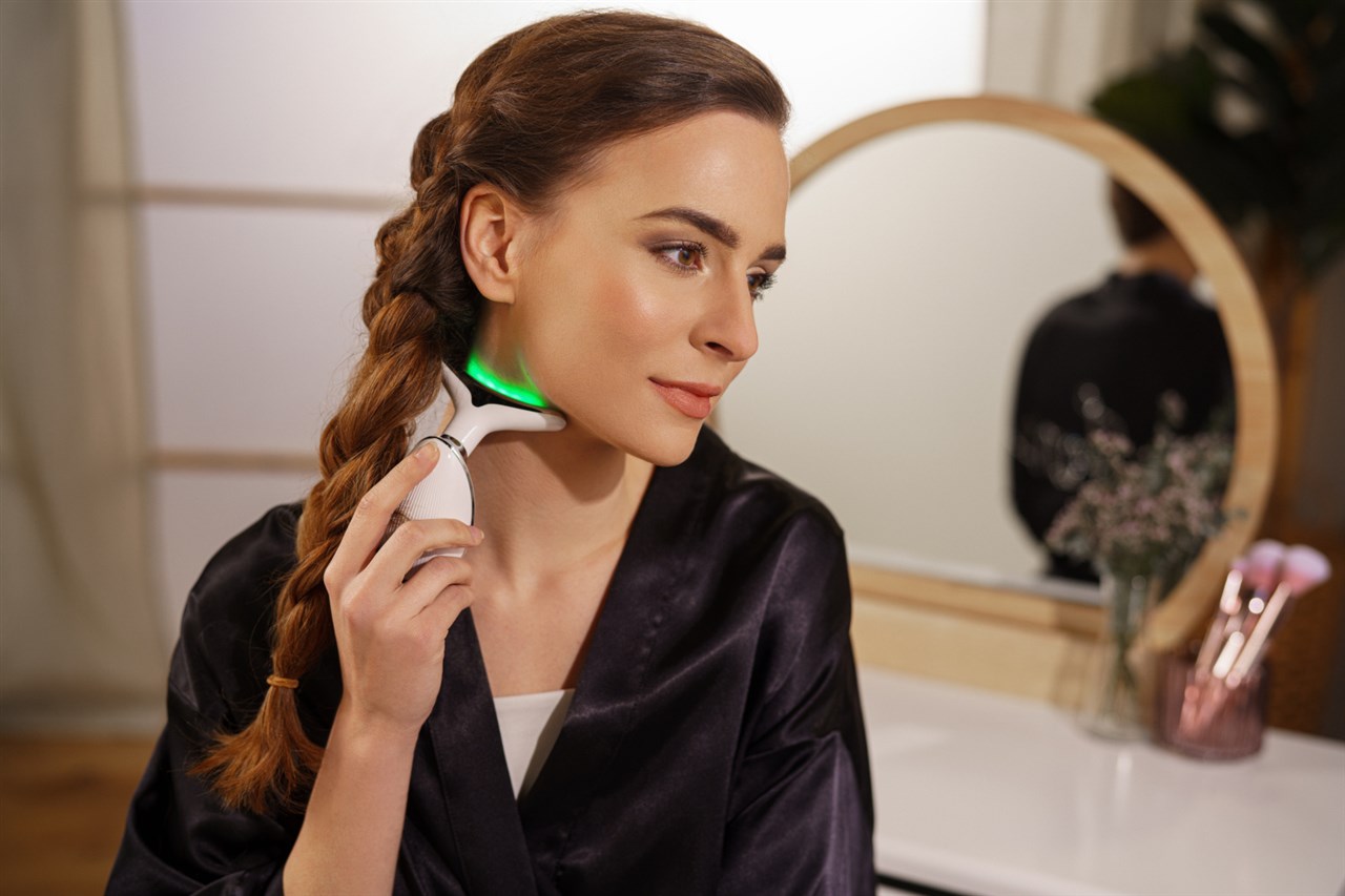 Масажер для обличчя та шиї ETA Fenite 4353 90000